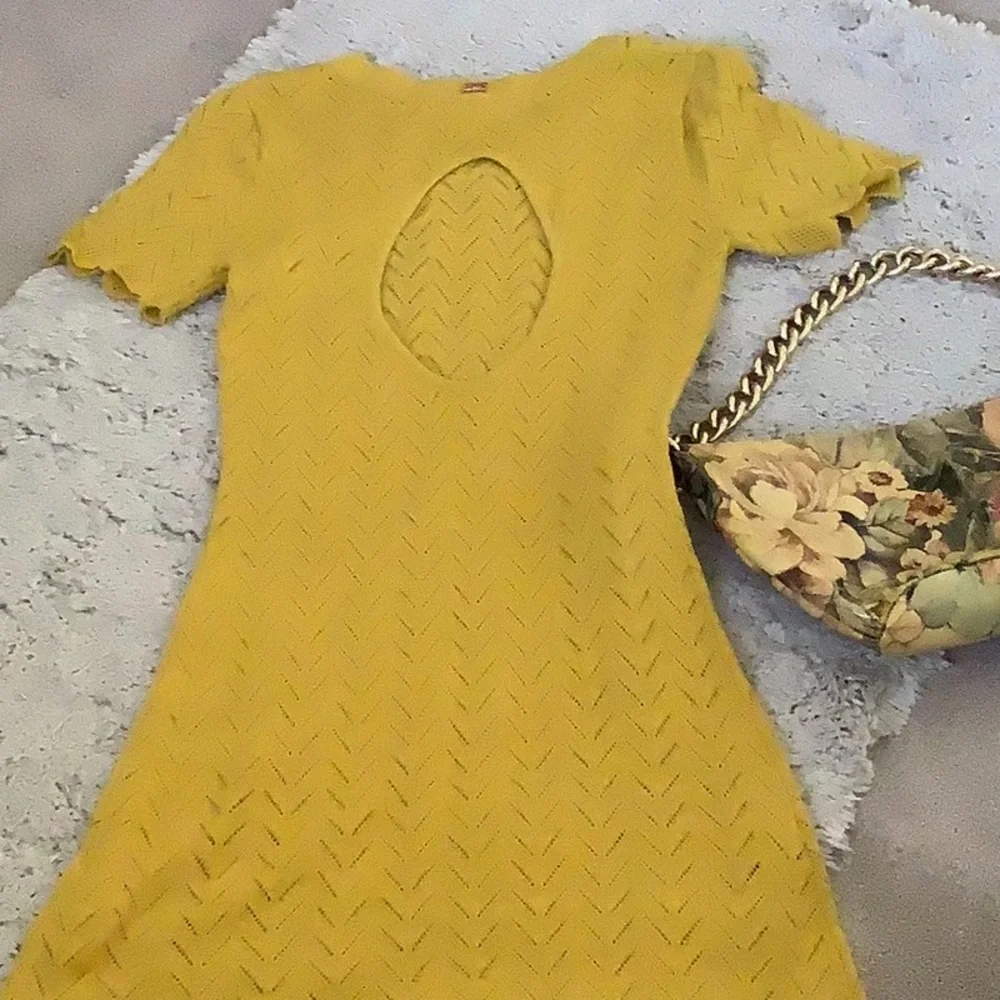 Knitz For Love & Lemons 💛🍋🍋🍋 - Picture 4 of 6